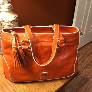 🌼Dooney Florentine Shopper Beautiful Orange!!